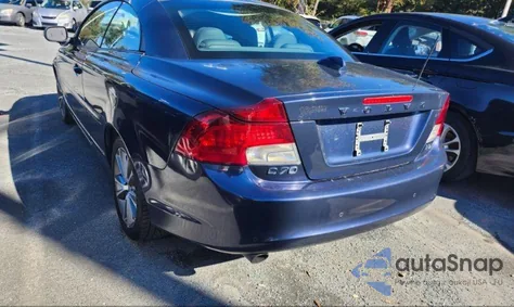 2012 Volvo C70 T5/T5 Platinum/T5 Premier Plus z USA, uszkodzony, nr VIN YV1672MC0CJ127281